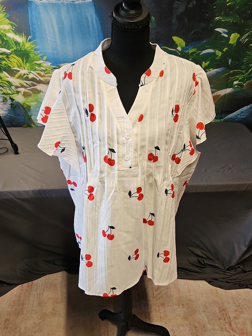 Women’s White Cherry-Print Short Sleeve Blouse